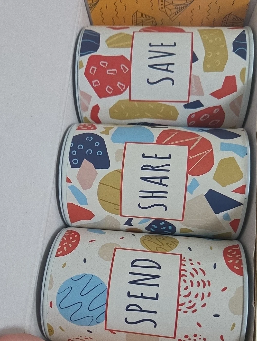 Spend Share Save Tin Can Set - Multicolor